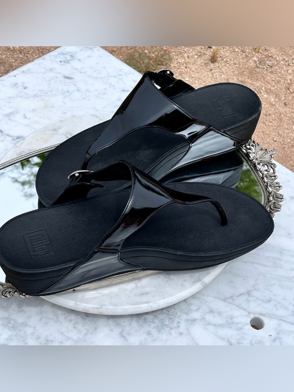 FitFlop The Skinny Black Patent Leather Wedge Thong / Sandal, 11, Silver Buckle - Picture 14 of 14